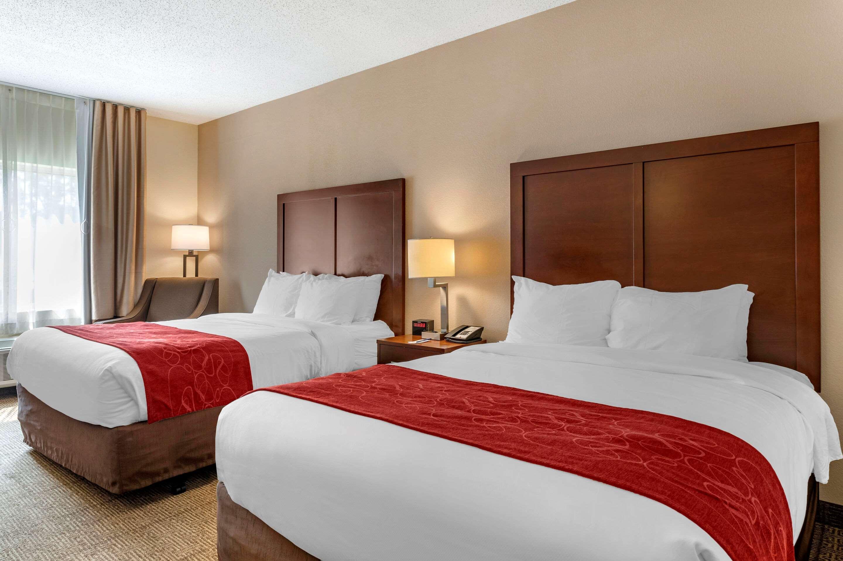 Comfort Suites Columbus West - Hilliard Экстерьер фото