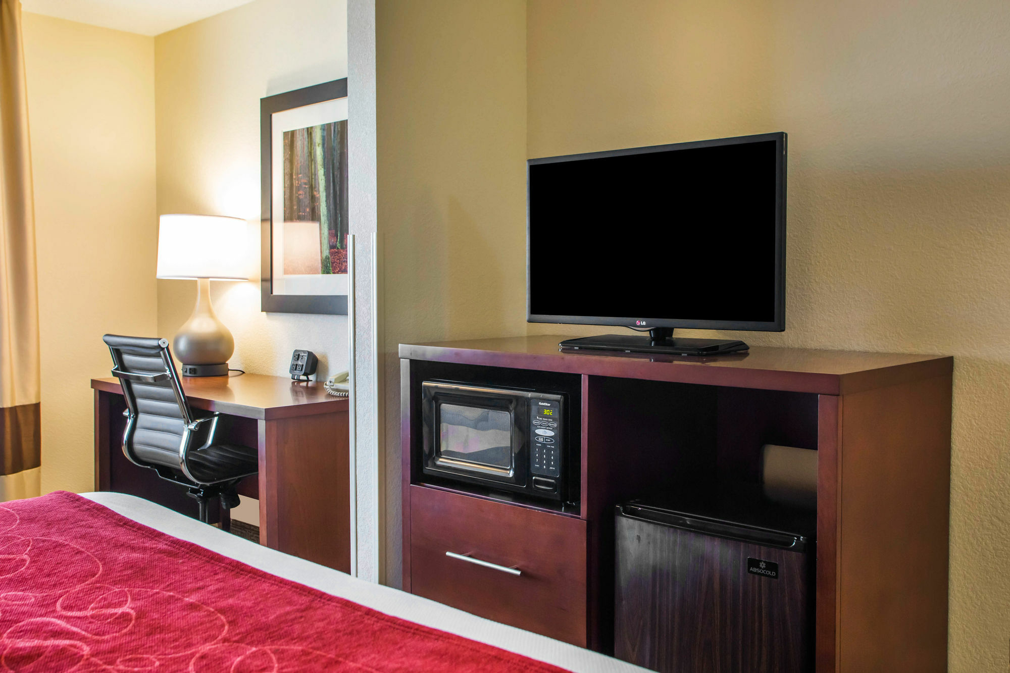 Comfort Suites Columbus West - Hilliard Экстерьер фото