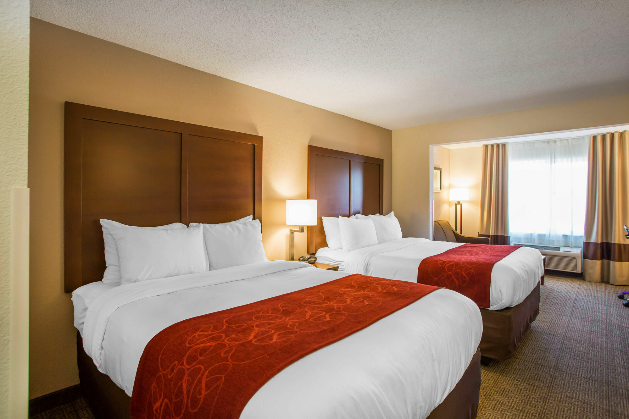 Comfort Suites Columbus West - Hilliard Экстерьер фото